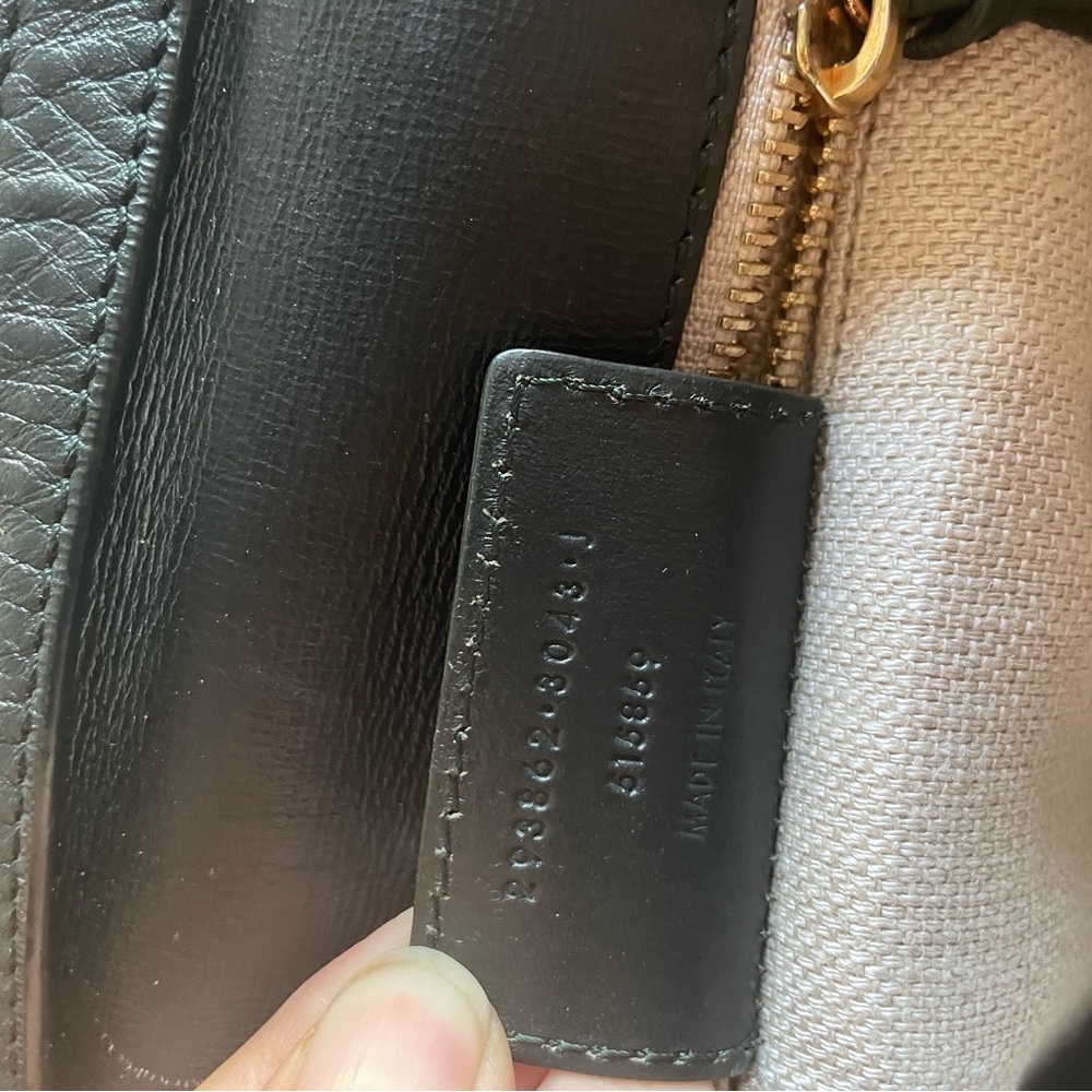 Balenciaga Black Leather Bag with Gold Zipper - Picture 6 of 7